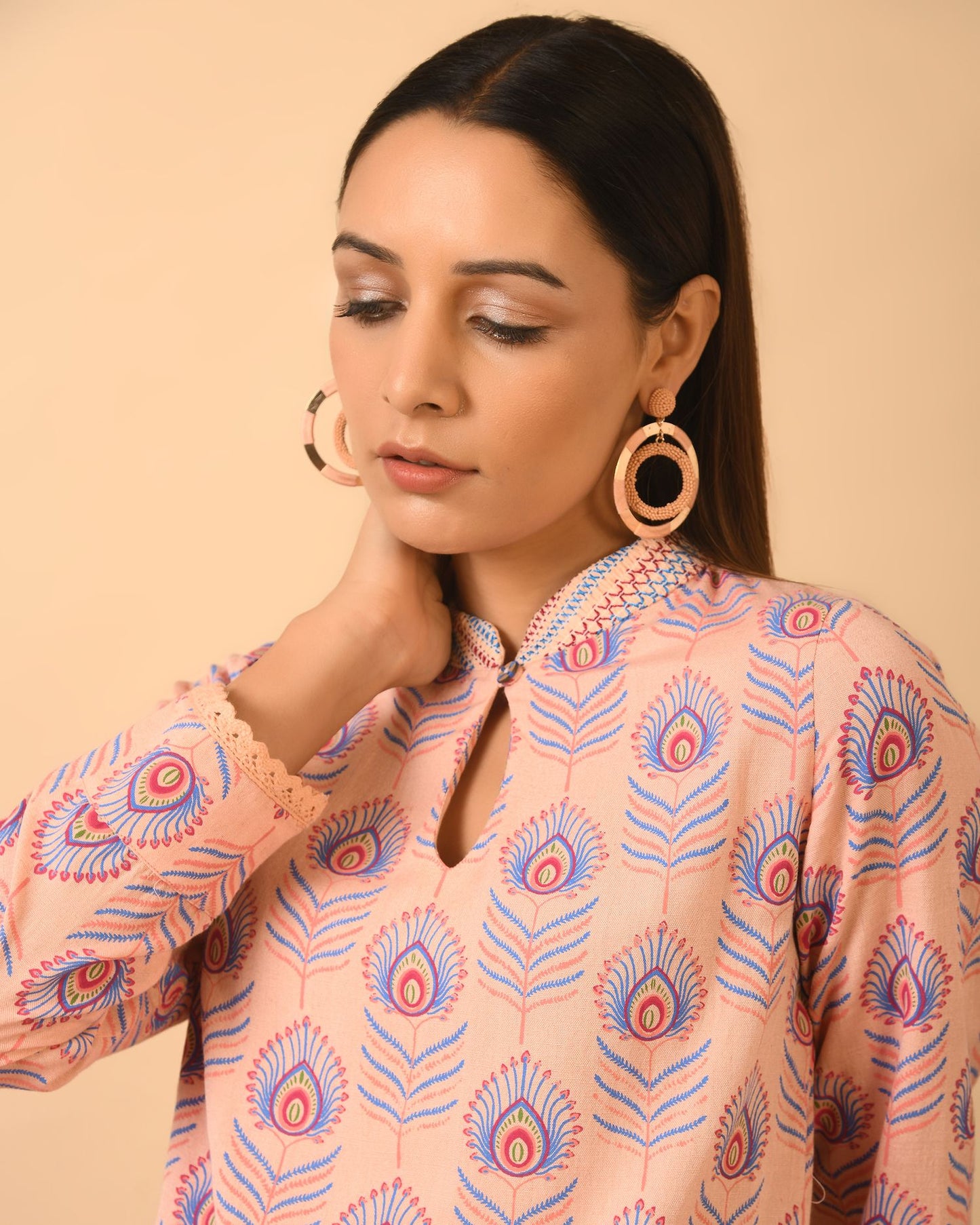 Collar Kurta with Smocked Pant