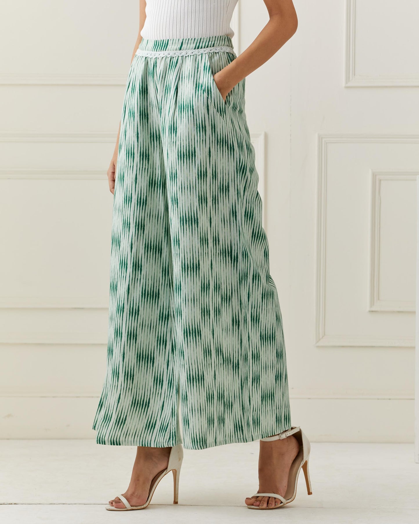Linen Printed Flared Pants with Lace